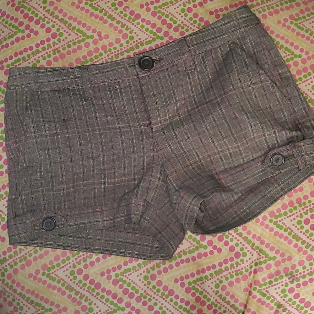 Old Navy Cuffed Plaid Shots